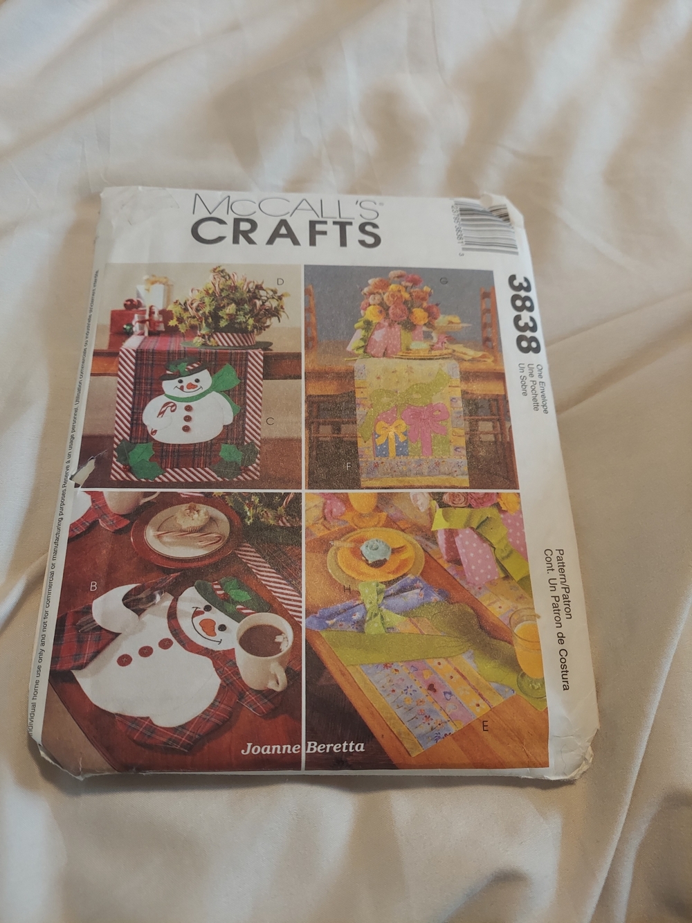 McCalls 3838 Sewing Pattern Snowman & Gift Box Holiday Table Linens Crafts